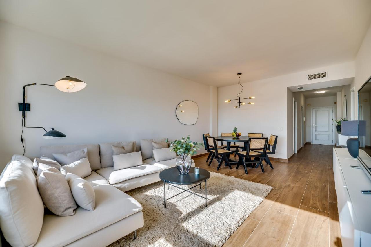 Vacation Marbella I Top 1 Puerto Banus Sea Front Rental, Renovated Exteriör bild