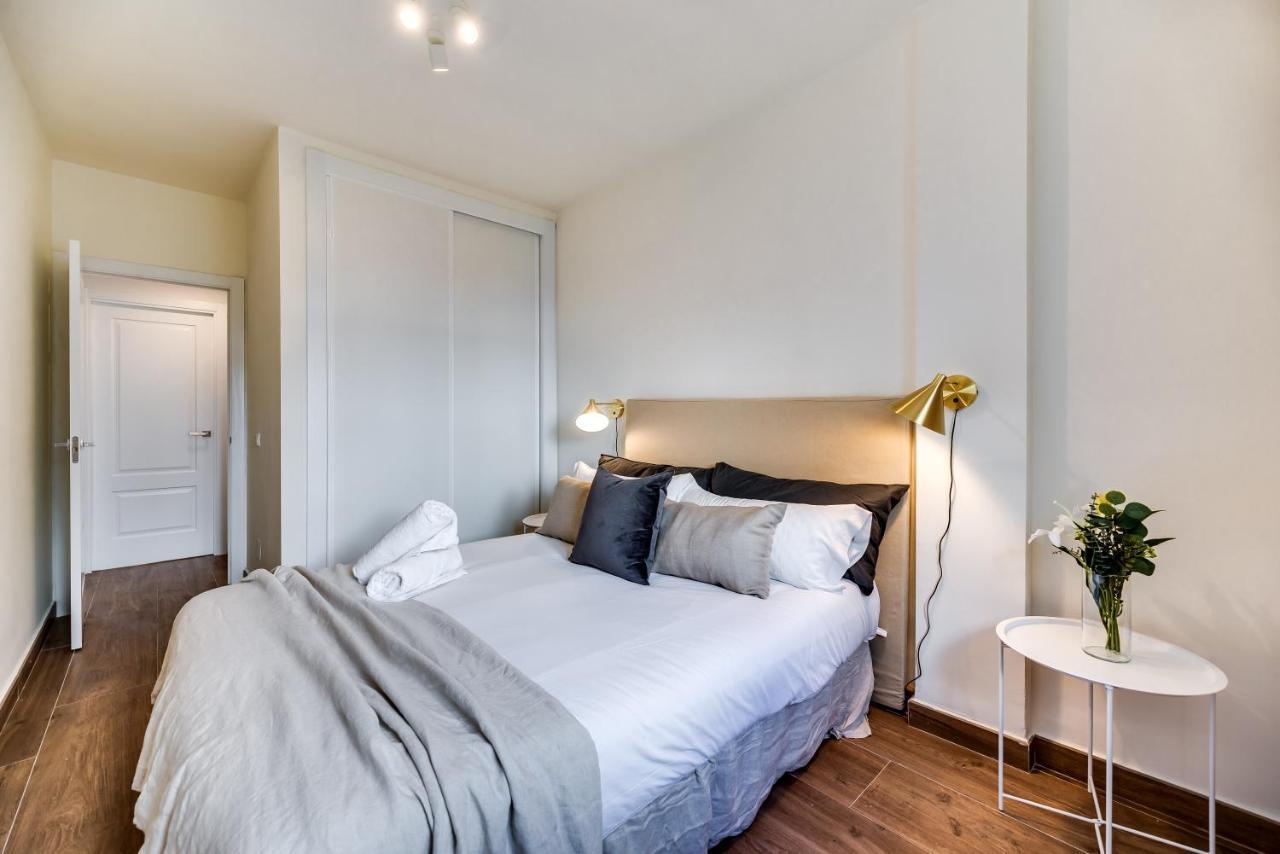 Vacation Marbella I Top 1 Puerto Banus Sea Front Rental, Renovated Exteriör bild