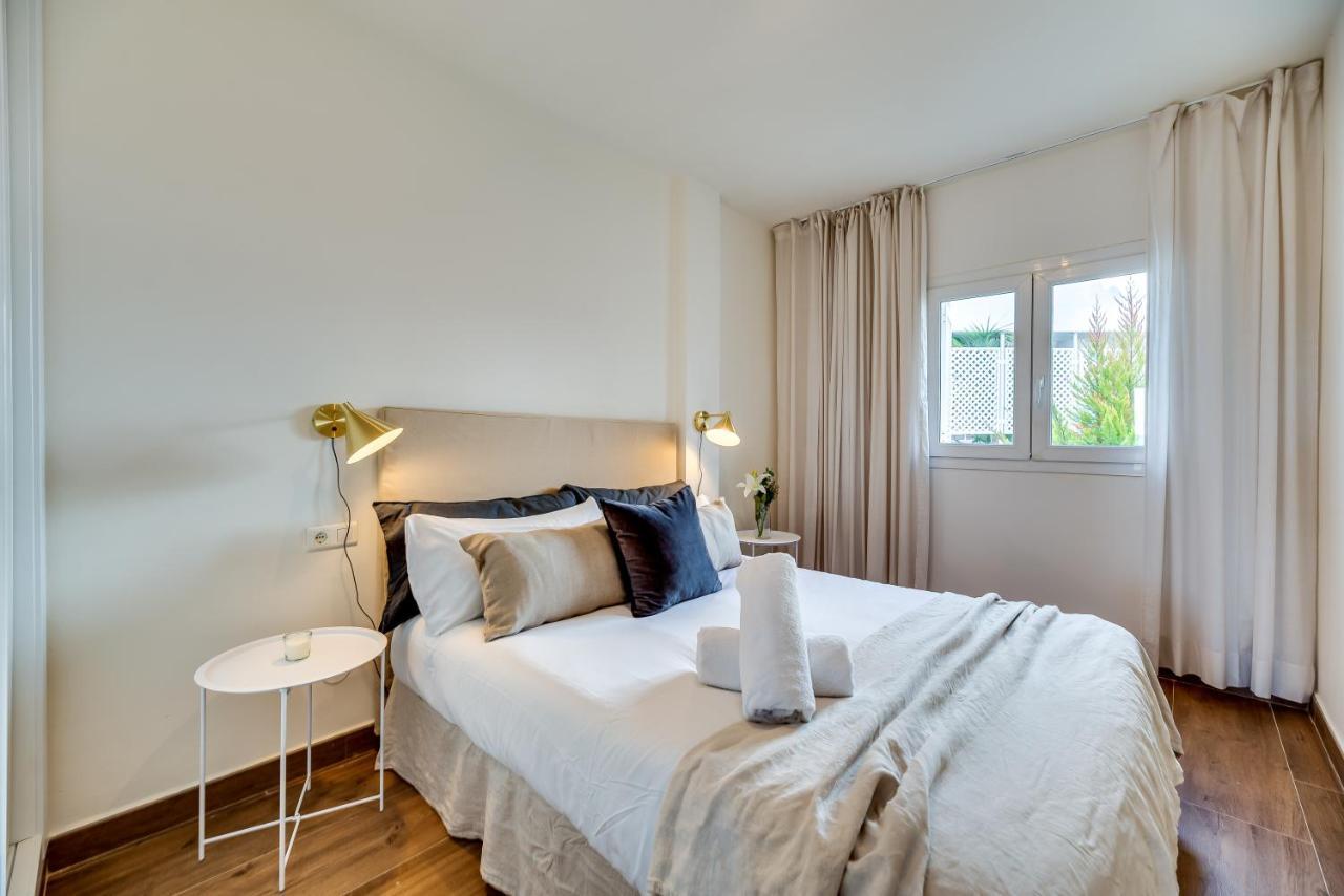 Vacation Marbella I Top 1 Puerto Banus Sea Front Rental, Renovated Exteriör bild